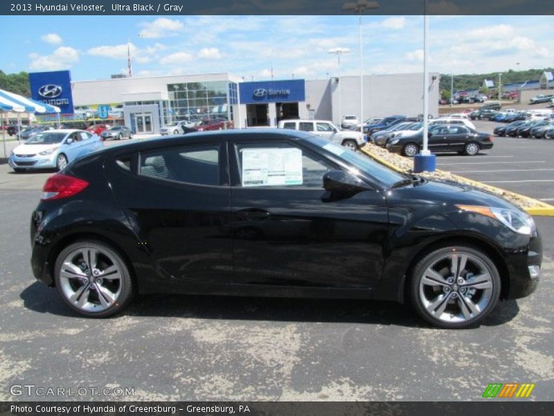 Ultra Black / Gray 2013 Hyundai Veloster