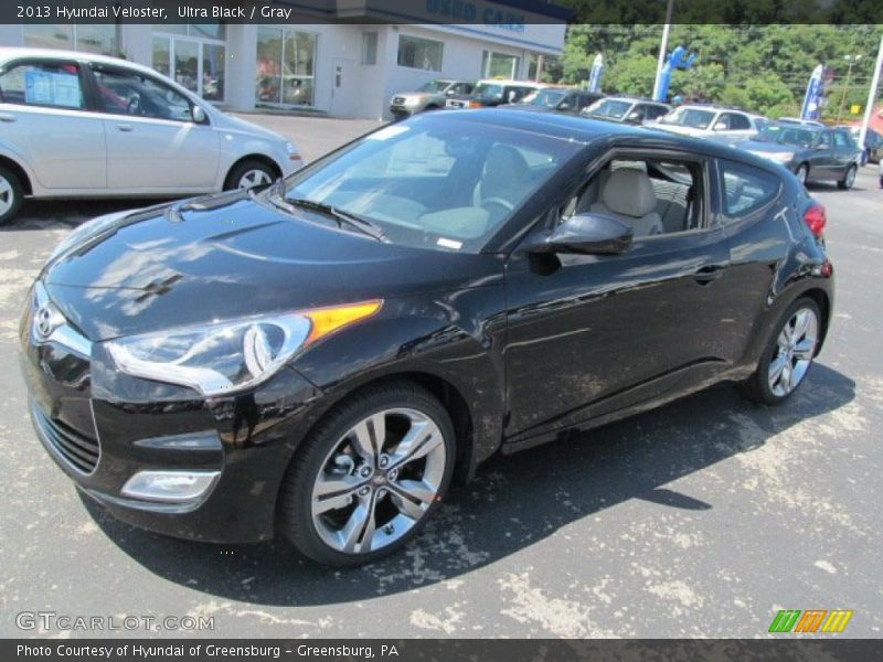 Ultra Black / Gray 2013 Hyundai Veloster