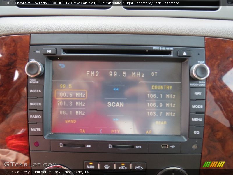 Audio System of 2010 Silverado 2500HD LTZ Crew Cab 4x4