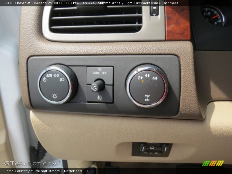 Controls of 2010 Silverado 2500HD LTZ Crew Cab 4x4