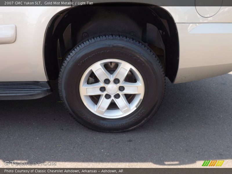 Gold Mist Metallic / Light Tan 2007 GMC Yukon SLT