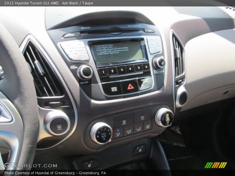 Ash Black / Taupe 2013 Hyundai Tucson GLS AWD