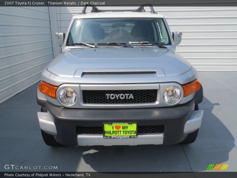 Titanium Metallic / Dark Charcoal 2007 Toyota FJ Cruiser