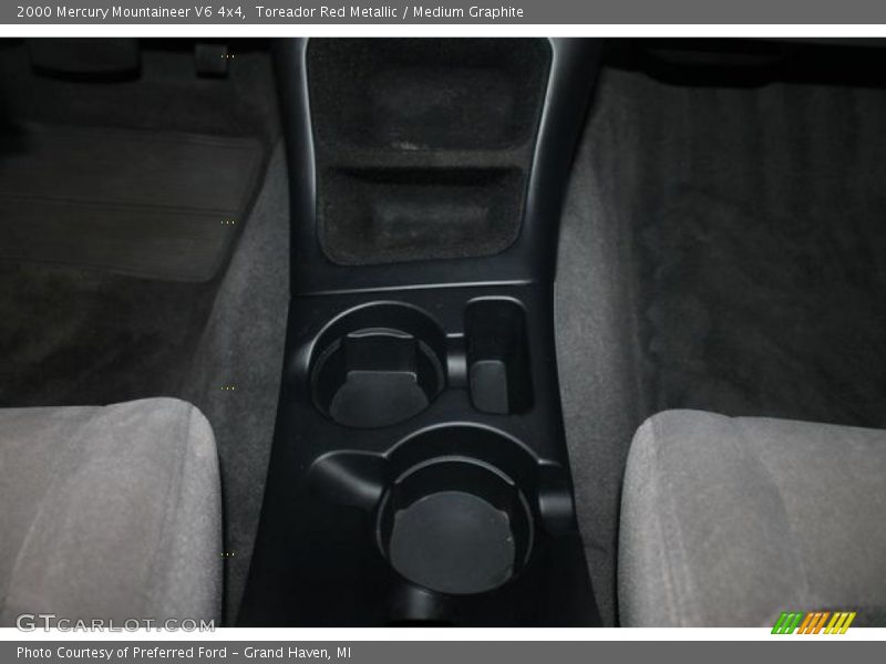 Toreador Red Metallic / Medium Graphite 2000 Mercury Mountaineer V6 4x4