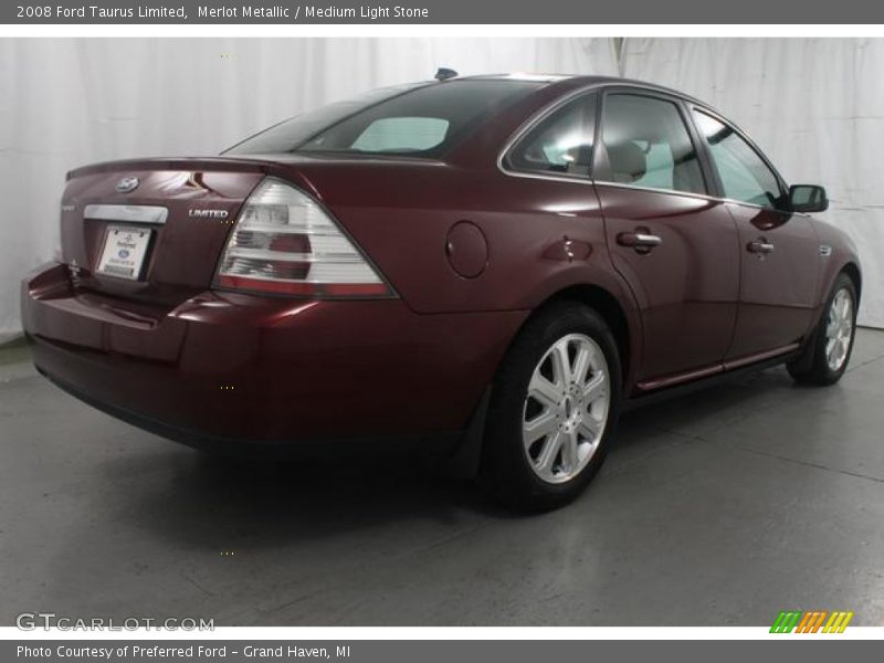 Merlot Metallic / Medium Light Stone 2008 Ford Taurus Limited