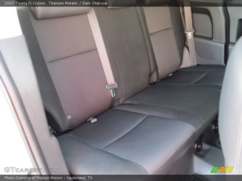 Titanium Metallic / Dark Charcoal 2007 Toyota FJ Cruiser