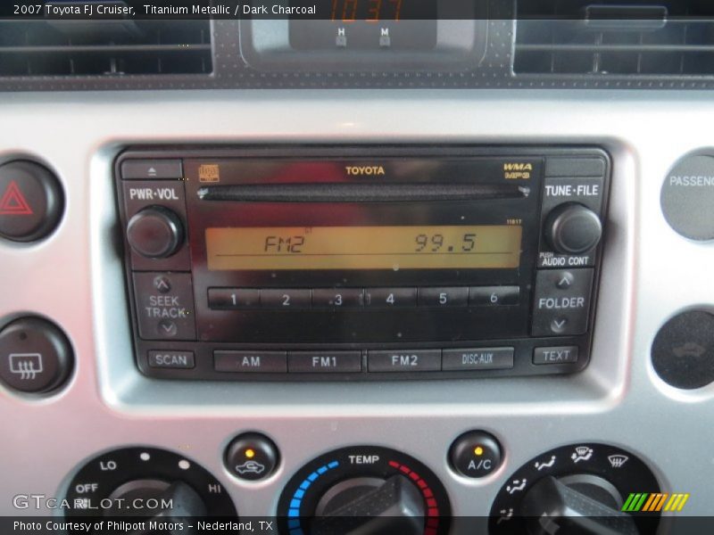 Titanium Metallic / Dark Charcoal 2007 Toyota FJ Cruiser