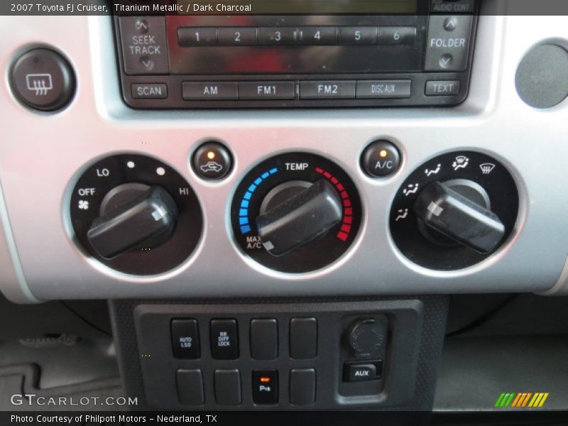 Titanium Metallic / Dark Charcoal 2007 Toyota FJ Cruiser