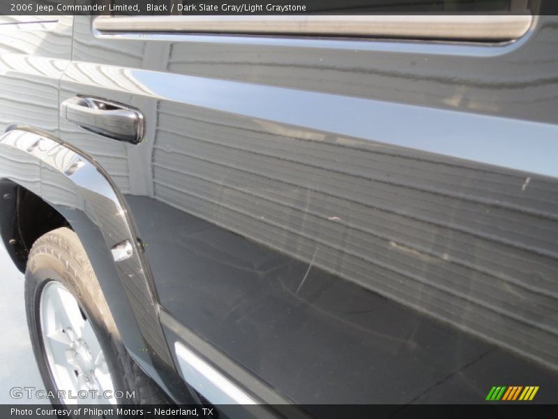 Black / Dark Slate Gray/Light Graystone 2006 Jeep Commander Limited