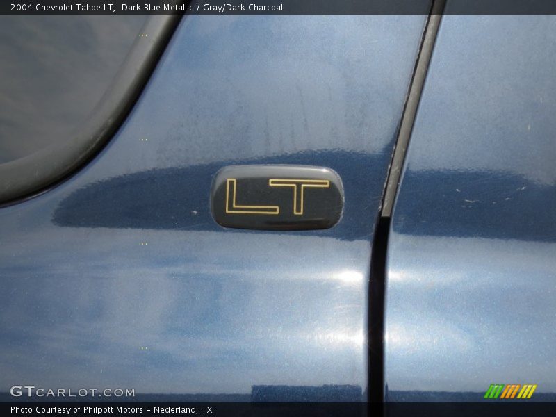 Dark Blue Metallic / Gray/Dark Charcoal 2004 Chevrolet Tahoe LT