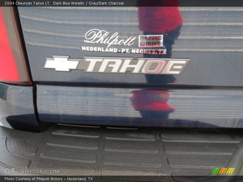 Dark Blue Metallic / Gray/Dark Charcoal 2004 Chevrolet Tahoe LT