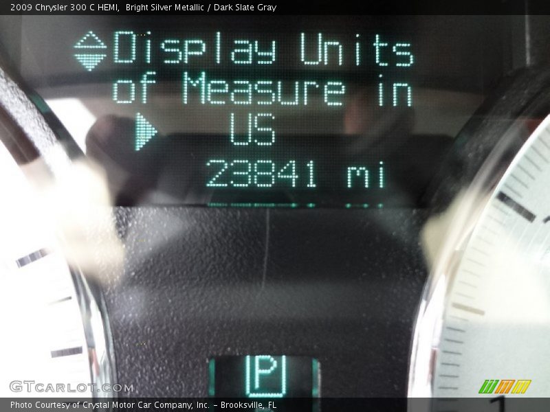 Bright Silver Metallic / Dark Slate Gray 2009 Chrysler 300 C HEMI