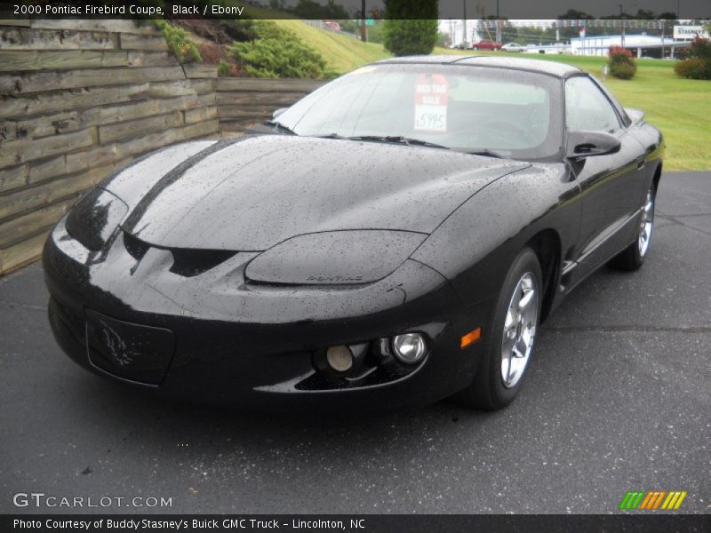 Front 3/4 View of 2000 Firebird Coupe