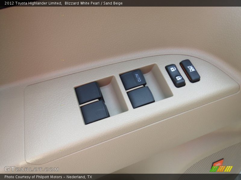 Blizzard White Pearl / Sand Beige 2012 Toyota Highlander Limited