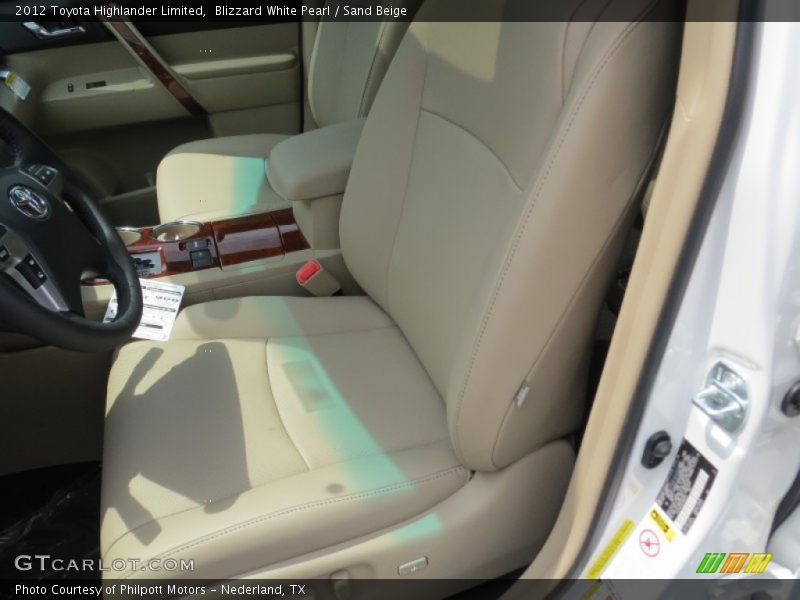 Blizzard White Pearl / Sand Beige 2012 Toyota Highlander Limited
