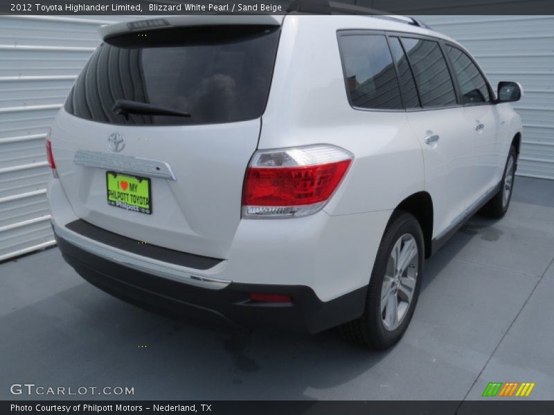 Blizzard White Pearl / Sand Beige 2012 Toyota Highlander Limited