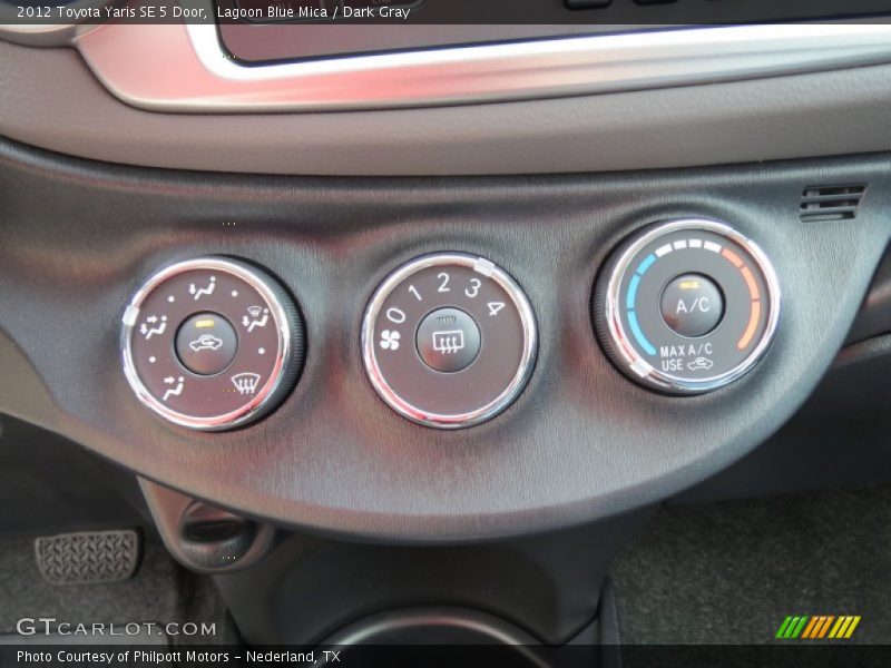 Lagoon Blue Mica / Dark Gray 2012 Toyota Yaris SE 5 Door