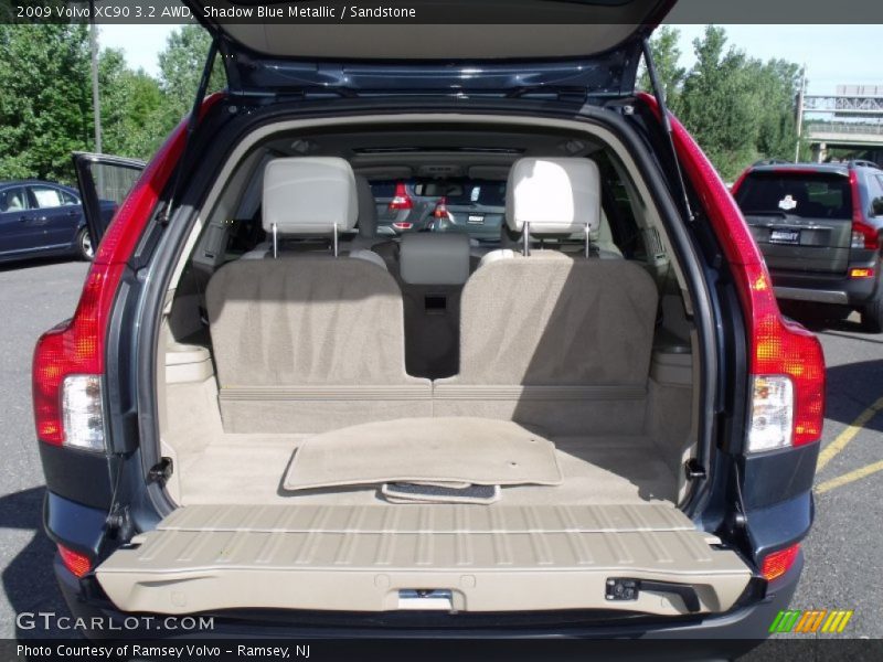 Shadow Blue Metallic / Sandstone 2009 Volvo XC90 3.2 AWD