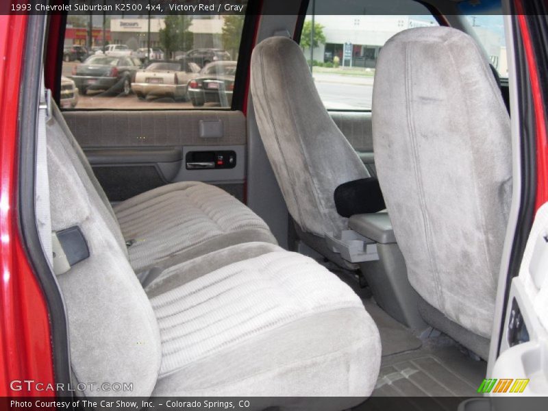 Victory Red / Gray 1993 Chevrolet Suburban K2500 4x4