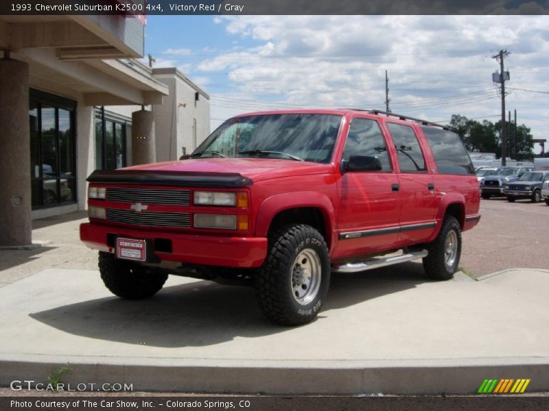 Victory Red / Gray 1993 Chevrolet Suburban K2500 4x4