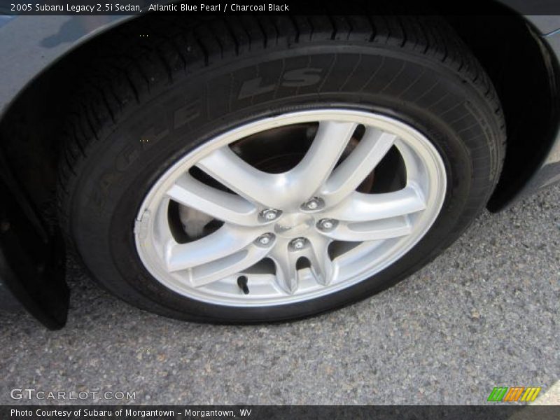 Atlantic Blue Pearl / Charcoal Black 2005 Subaru Legacy 2.5i Sedan