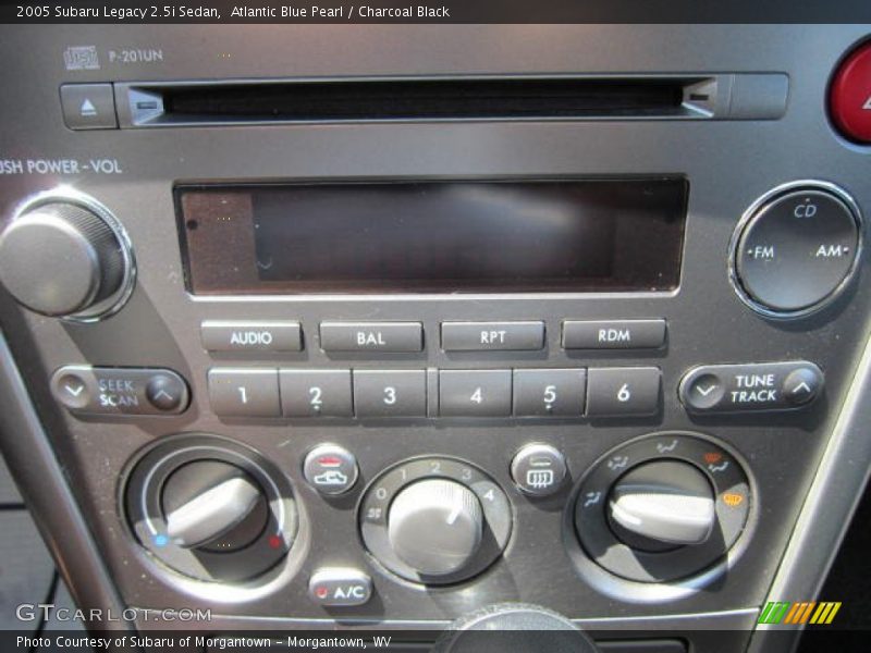 Atlantic Blue Pearl / Charcoal Black 2005 Subaru Legacy 2.5i Sedan