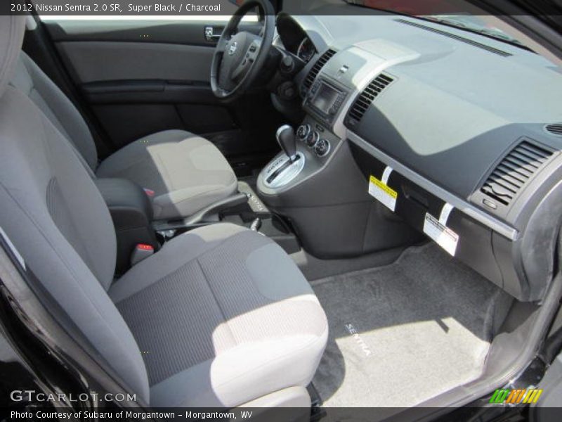 Super Black / Charcoal 2012 Nissan Sentra 2.0 SR