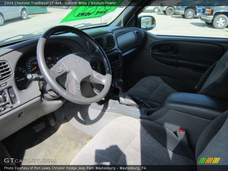Summit White / Medium Pewter 2004 Chevrolet TrailBlazer LT 4x4