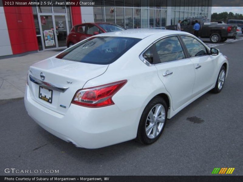 Pearl White / Charcoal 2013 Nissan Altima 2.5 SV
