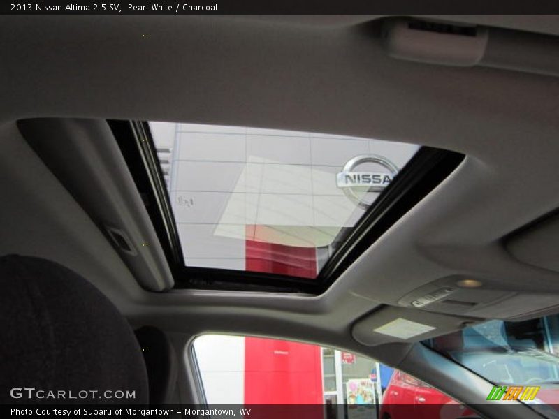 Pearl White / Charcoal 2013 Nissan Altima 2.5 SV