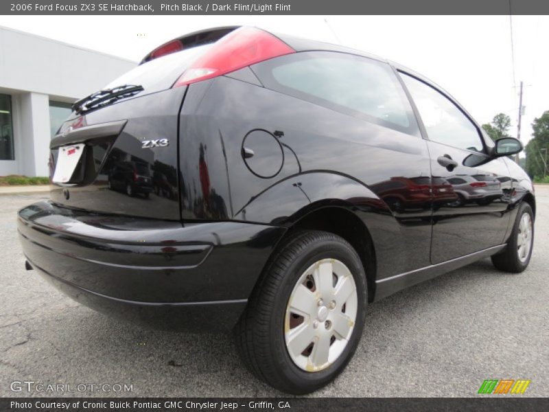 Pitch Black / Dark Flint/Light Flint 2006 Ford Focus ZX3 SE Hatchback