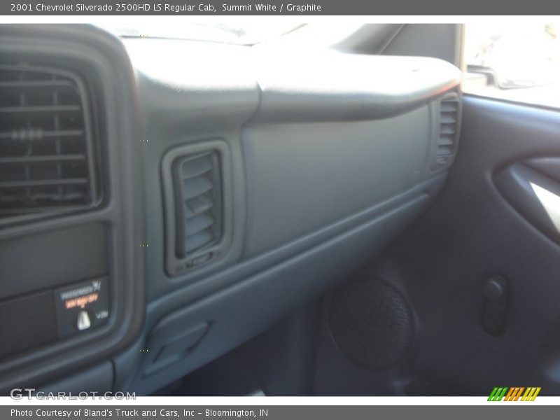 Summit White / Graphite 2001 Chevrolet Silverado 2500HD LS Regular Cab