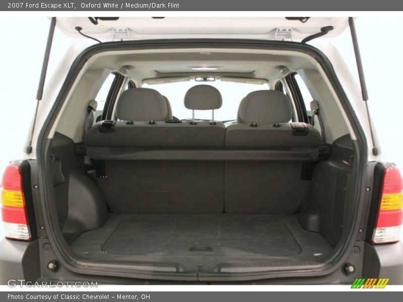 Oxford White / Medium/Dark Flint 2007 Ford Escape XLT