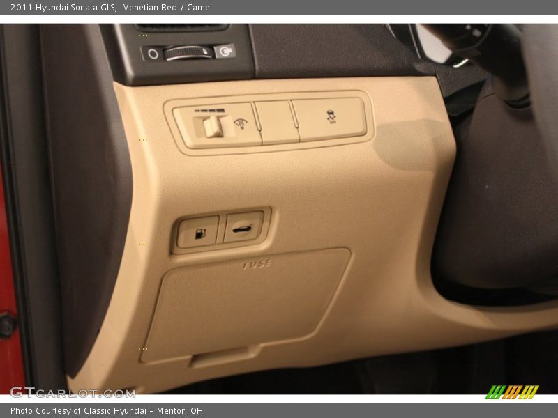 Venetian Red / Camel 2011 Hyundai Sonata GLS