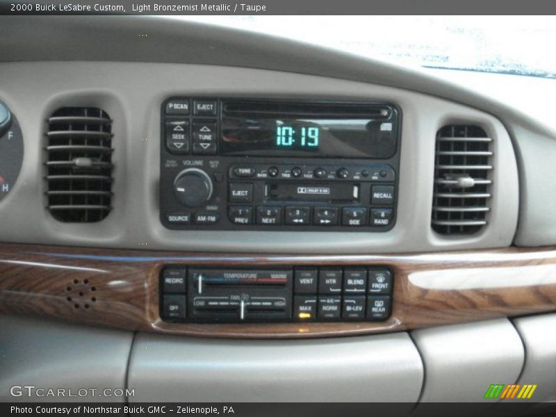 Light Bronzemist Metallic / Taupe 2000 Buick LeSabre Custom