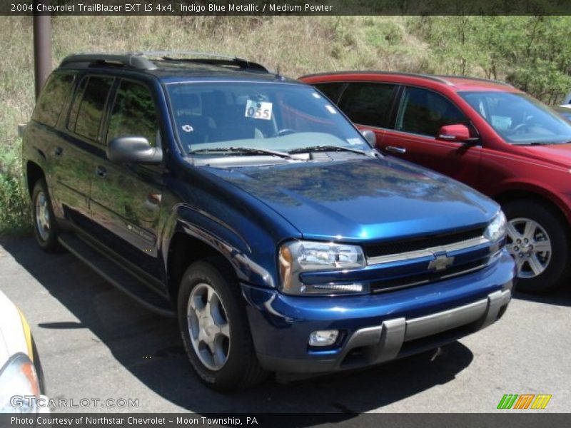 Indigo Blue Metallic / Medium Pewter 2004 Chevrolet TrailBlazer EXT LS 4x4