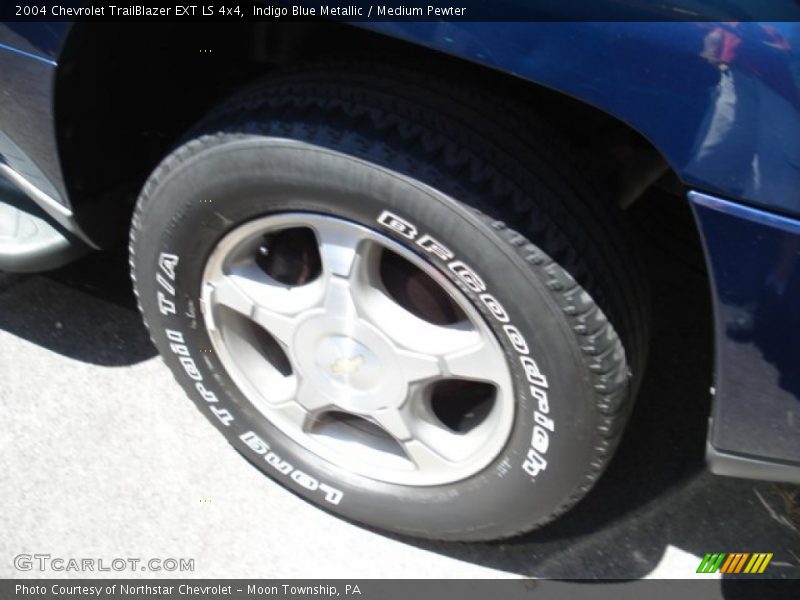 Indigo Blue Metallic / Medium Pewter 2004 Chevrolet TrailBlazer EXT LS 4x4