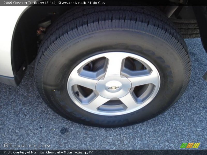 Silverstone Metallic / Light Gray 2006 Chevrolet TrailBlazer LS 4x4