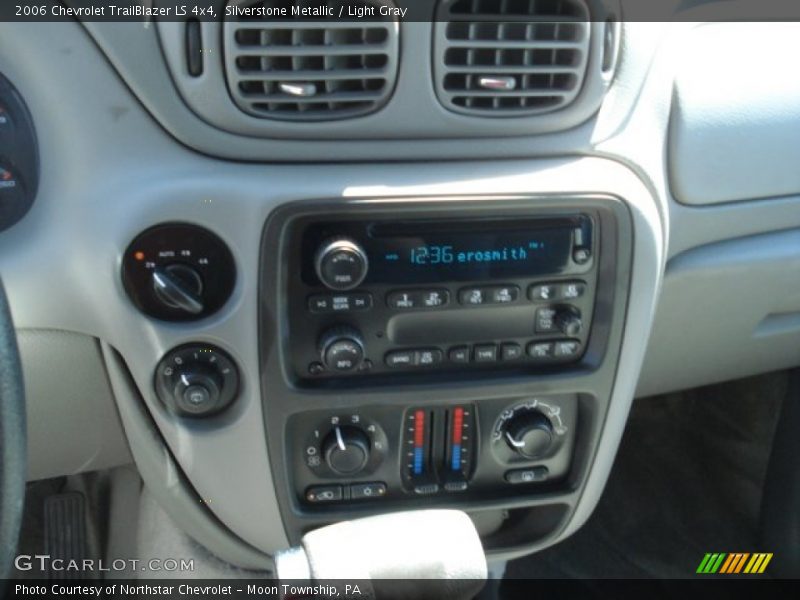 Silverstone Metallic / Light Gray 2006 Chevrolet TrailBlazer LS 4x4