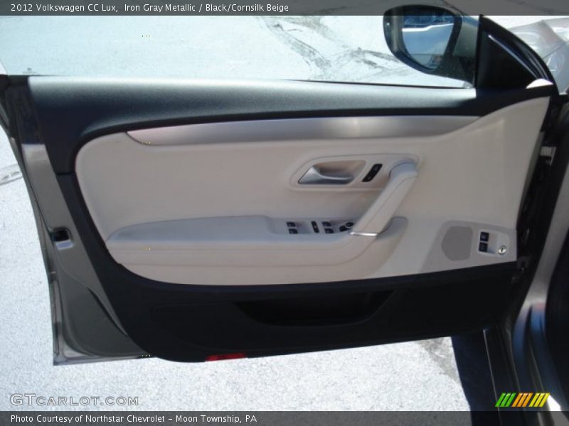 Iron Gray Metallic / Black/Cornsilk Beige 2012 Volkswagen CC Lux