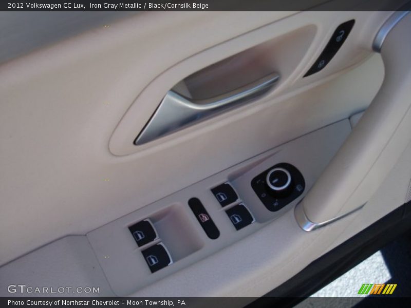 Iron Gray Metallic / Black/Cornsilk Beige 2012 Volkswagen CC Lux