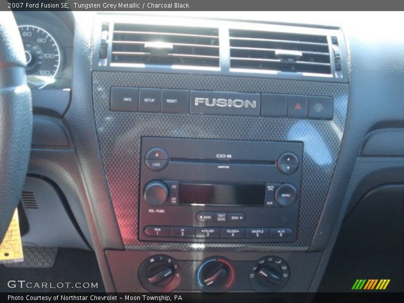 Tungsten Grey Metallic / Charcoal Black 2007 Ford Fusion SE