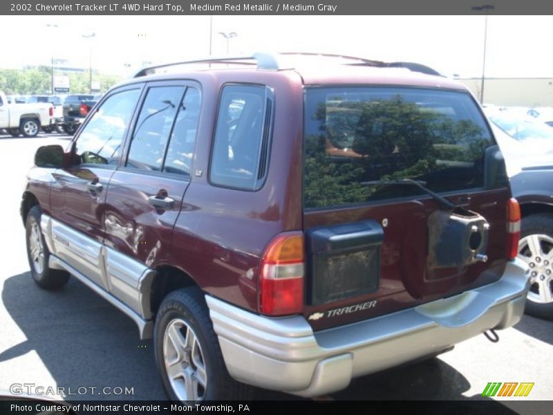 Medium Red Metallic / Medium Gray 2002 Chevrolet Tracker LT 4WD Hard Top