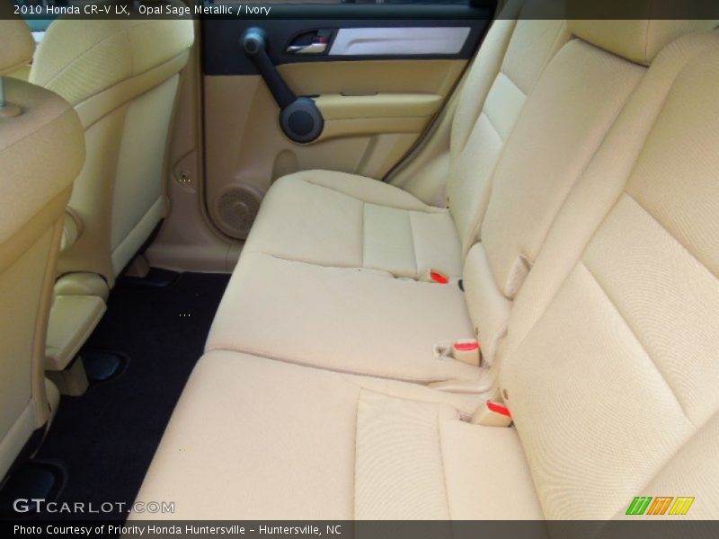 Rear Seat of 2010 CR-V LX