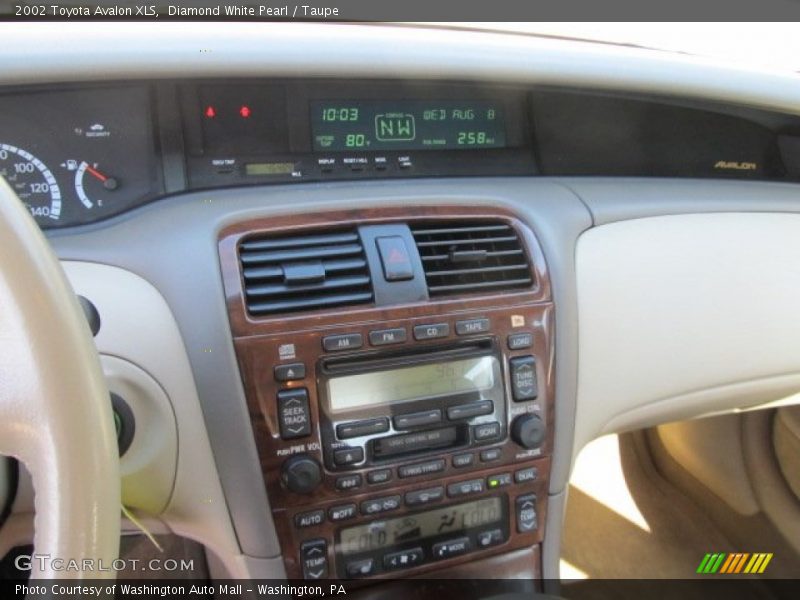 Diamond White Pearl / Taupe 2002 Toyota Avalon XLS