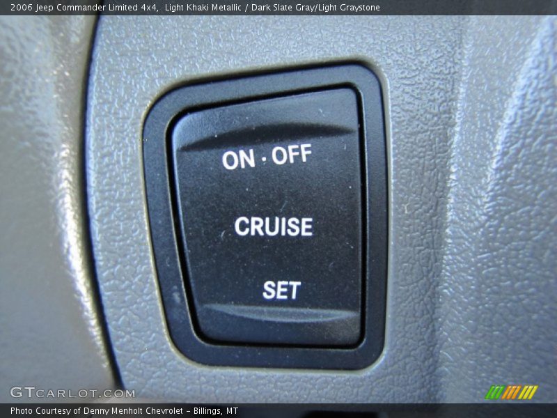 Light Khaki Metallic / Dark Slate Gray/Light Graystone 2006 Jeep Commander Limited 4x4