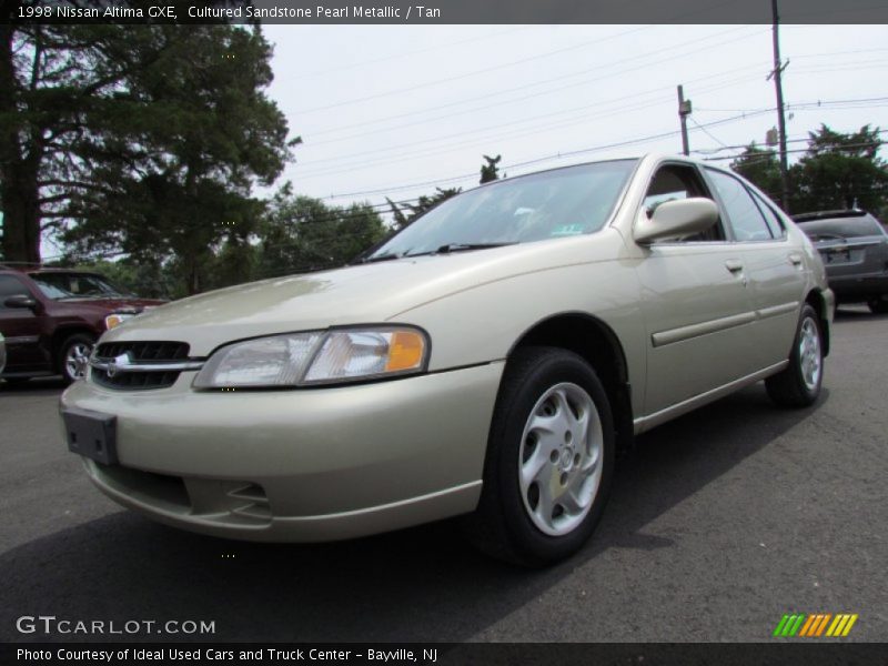 Cultured Sandstone Pearl Metallic / Tan 1998 Nissan Altima GXE