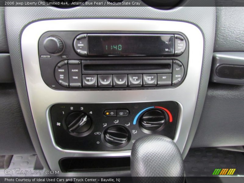 Audio System of 2006 Liberty CRD Limited 4x4