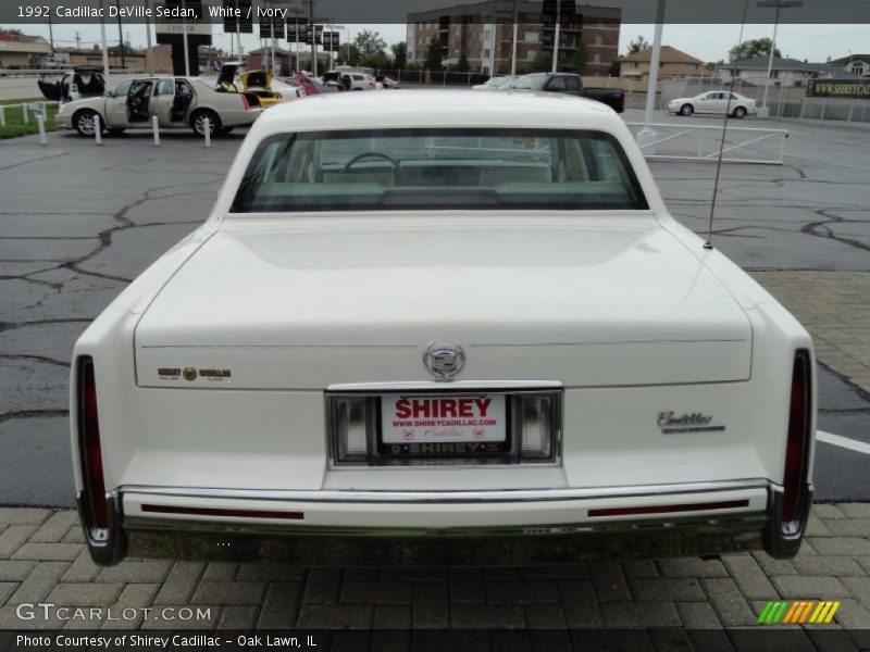 White / Ivory 1992 Cadillac DeVille Sedan