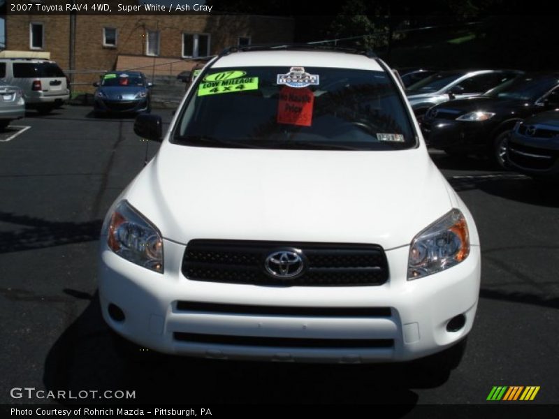 Super White / Ash Gray 2007 Toyota RAV4 4WD
